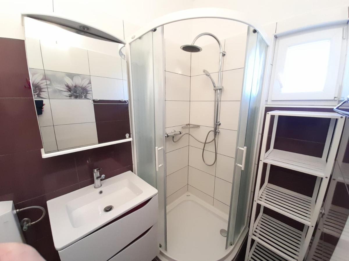 זאדאר Perica Apartment And Perica Room With Separate Entrance מראה חיצוני תמונה