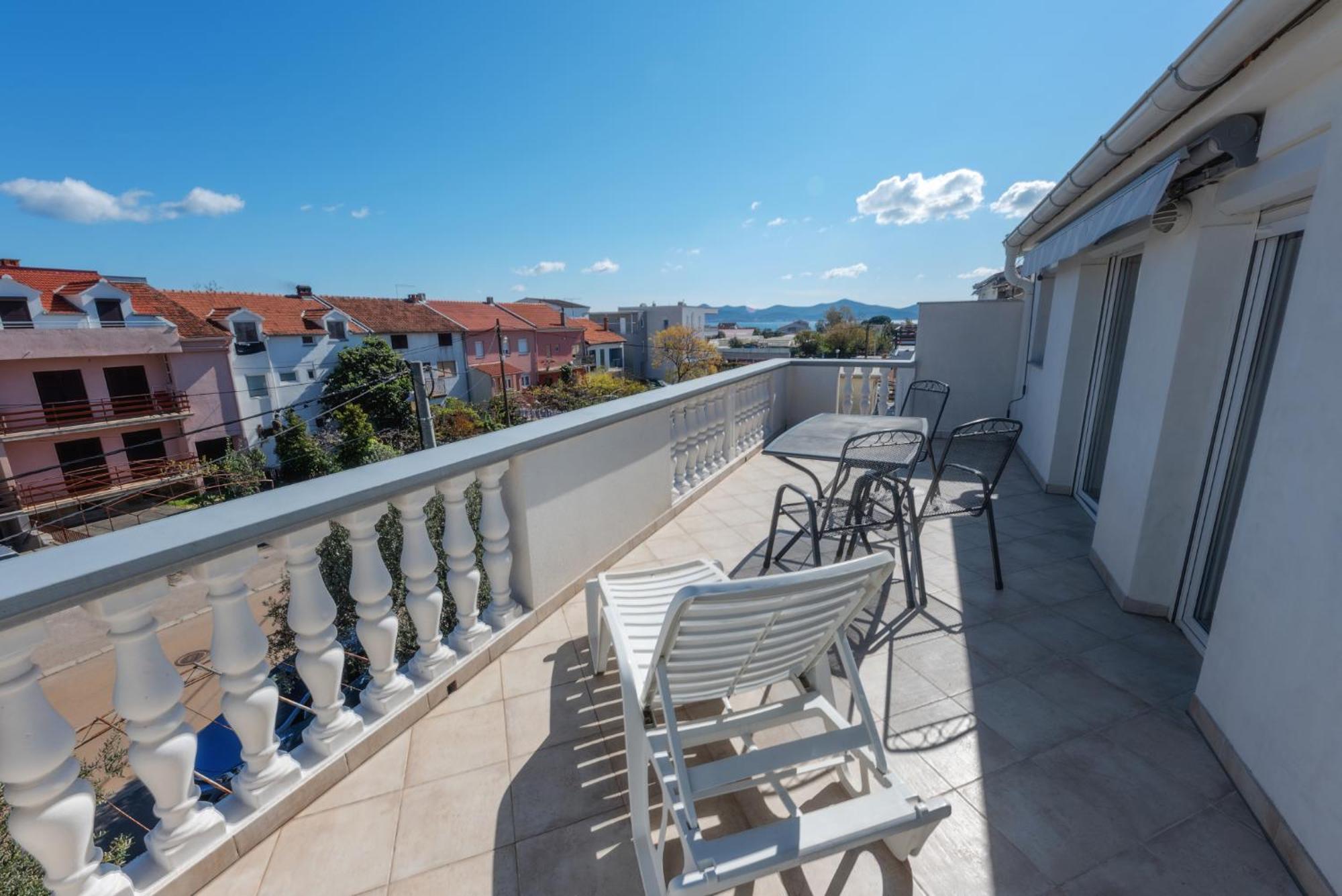 זאדאר Perica Apartment And Perica Room With Separate Entrance מראה חיצוני תמונה